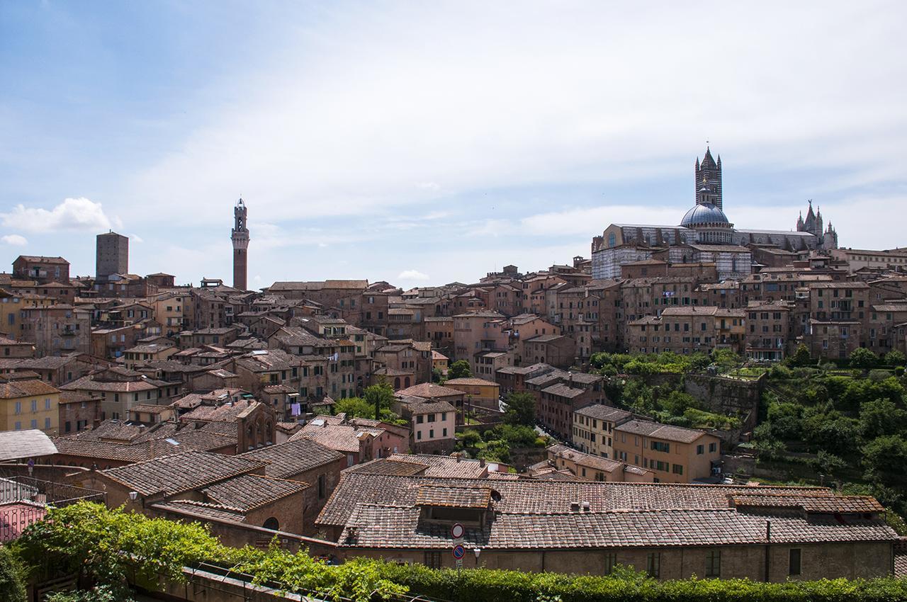 La Sapienza Di Al Hotel Siena Eksteriør billede